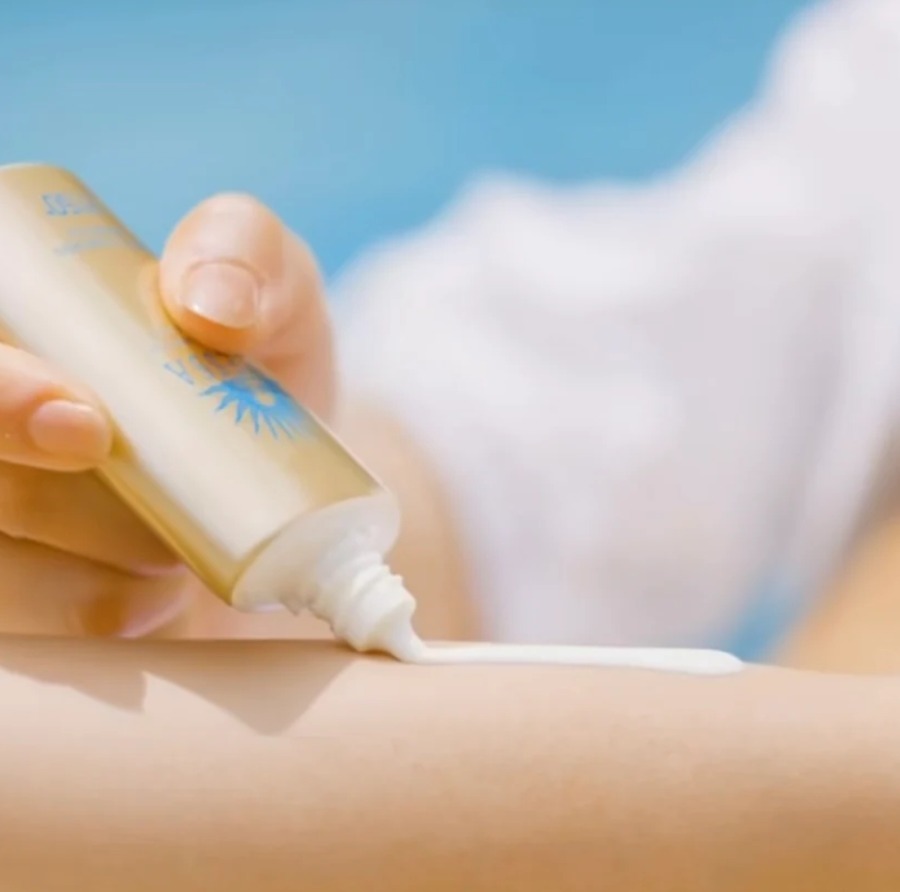 ขวด/ทอง Shiseido Anessa Perfect UV Sunscreen Skincare Milk N SPF50+ PA++++ 60ml.