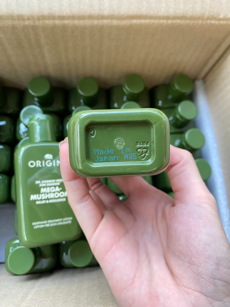 Origins Dr.Andrew Mega-Mushroom Relief & Resilience Soothing Treatment Lotion ขนาด 100ml. 