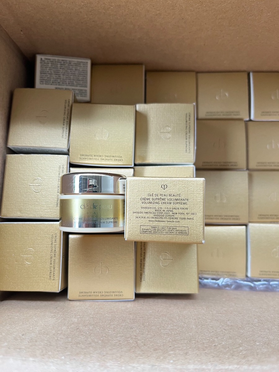 Cle De Peau Volumizing Cream Supreme 5ml.