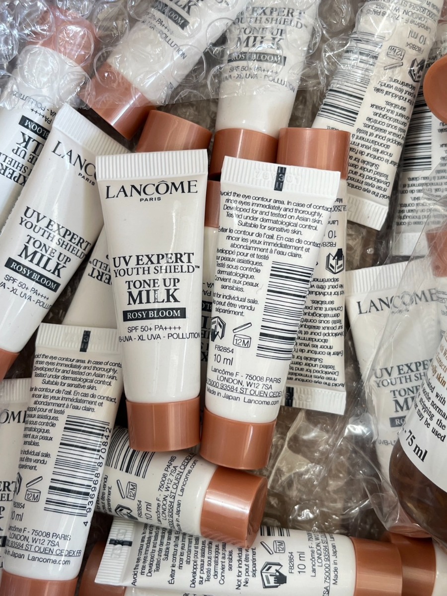 Lancome UV Expert Youth Shield Tone Up Milk SPF 50+ PA++++ ขนาด 10ml. #Rosy Bloom