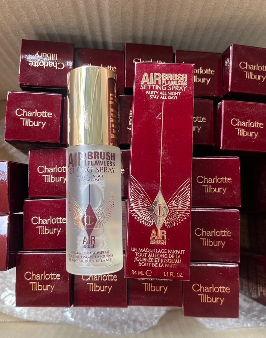Charlotte Tilbury Airbrush Flawless Setting Spray 34ml.