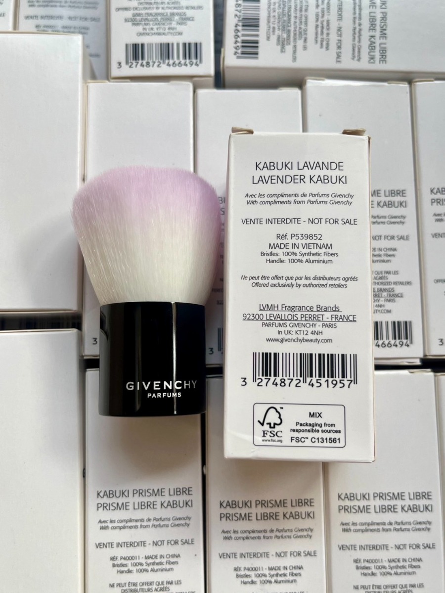 ม่วง Givenchy Lavande Lavender Kabuki Brush