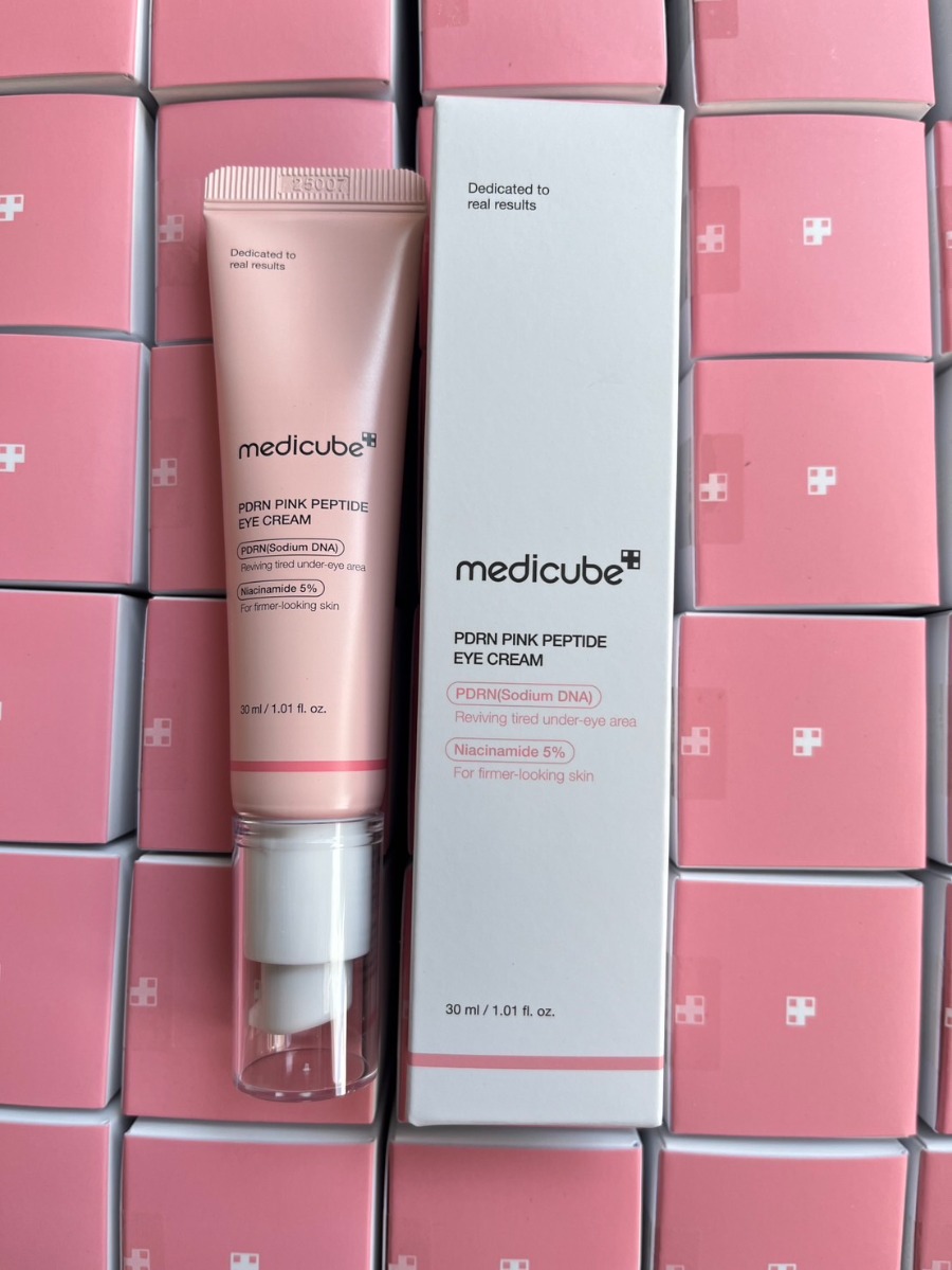 Medicube PDRN Pink Peptide Eye Cream 30ml.