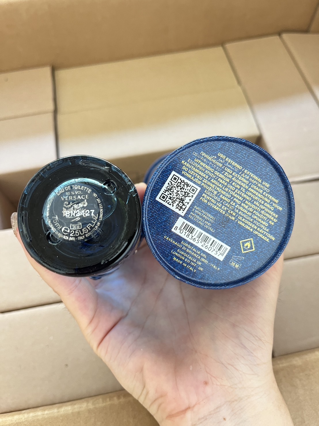 Versace Blue Jeans Eau De Toilette 75ml. (เคาเตอร์ 2,100฿)