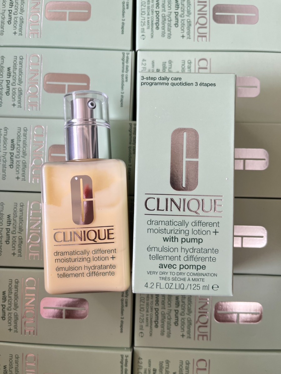 Clinique Dramatically Different Moisturizing Lotion+ 125ml. (เคาเตอร์ 1,900฿)
