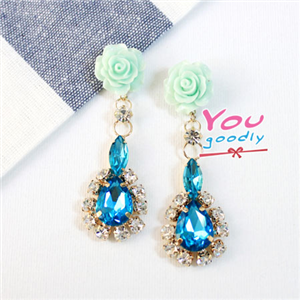 [YGL-0325] ต่างหูแฟชั่น Prada rose crystal สีฟ้า