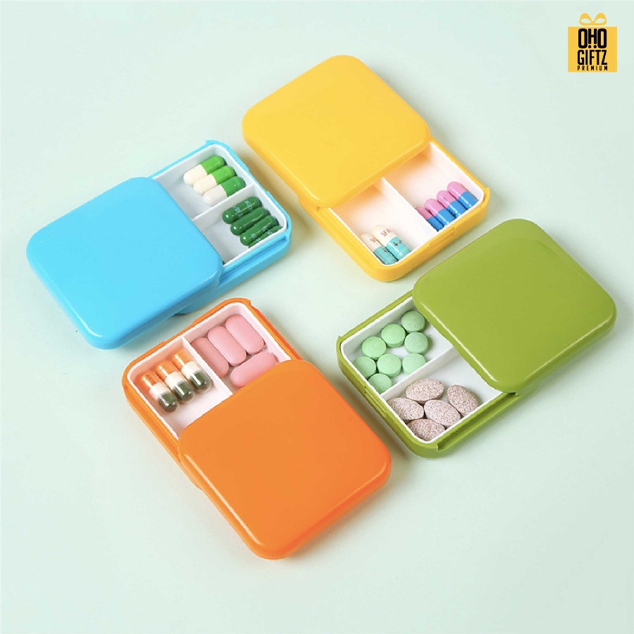 กล่องใส่ยาสี่เหลี่ยมพกพา สกรีนชื่อ สกรีนโลโก้ ทำเป็นของพรีเมี่ยมได้ 