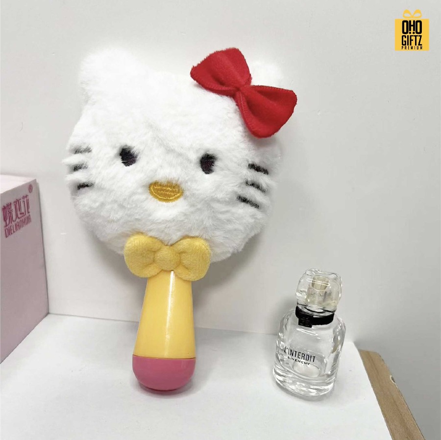 กระจกถือตุ๊กตาผ้า ดีไซน์ตามต้องการ สกรีนชื่อ สกรีนโลโก้ ทำเป็นของพรีเมี่ยมได้