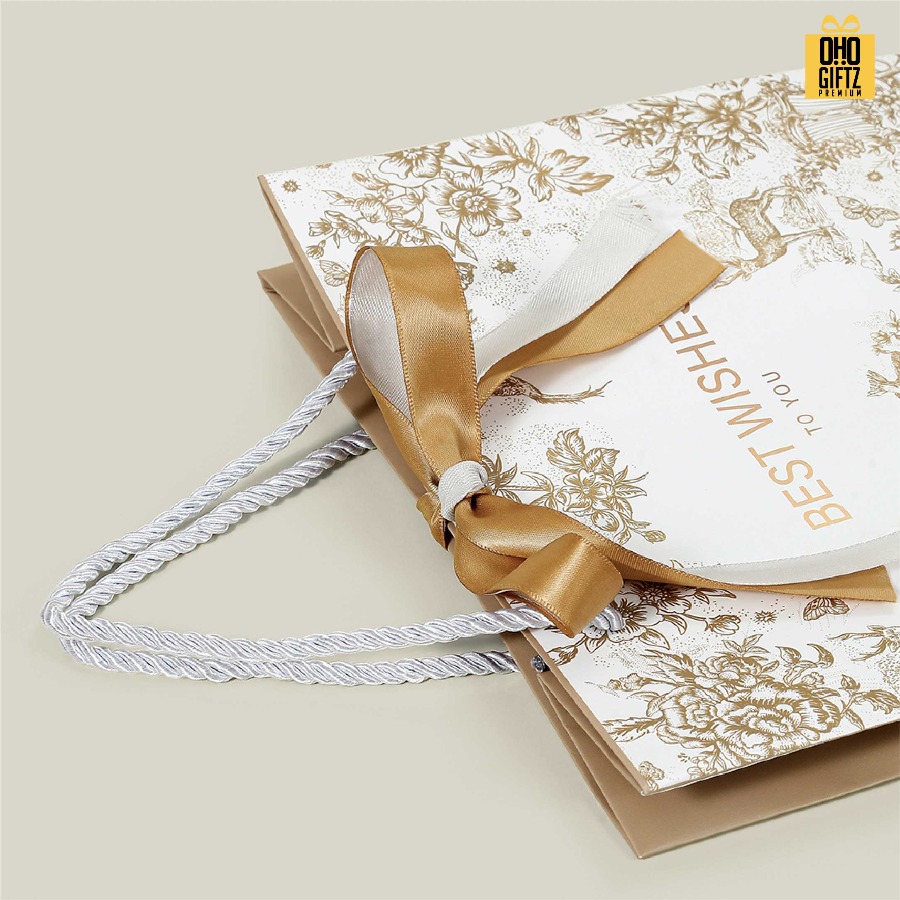 ถุงกระดาษสีทองสวยหรู สกรีนโลโก้ ทำเป็นของพรีเมี่ยมได้