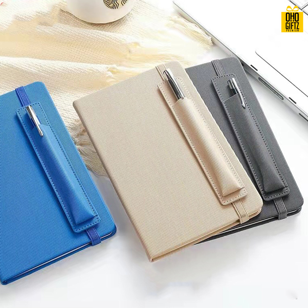 สมุดโน๊ตปกหนัง A5 พร้อมซองใส่ปากกา สกรีนโลโก้ ทำของพรีเมี่ยมได้