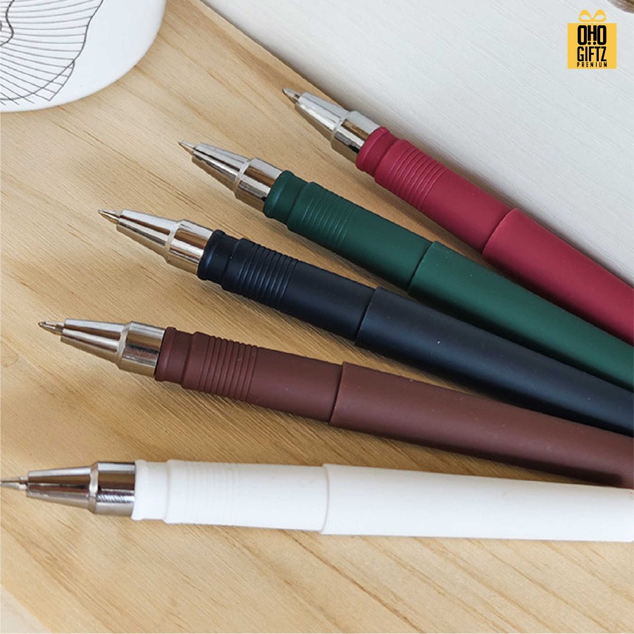 ปากกาเจล มีฝาปิด สกรีนชื่อ สกรีนโลโก้ ทำเป็นของพรีเมี่ยมได้