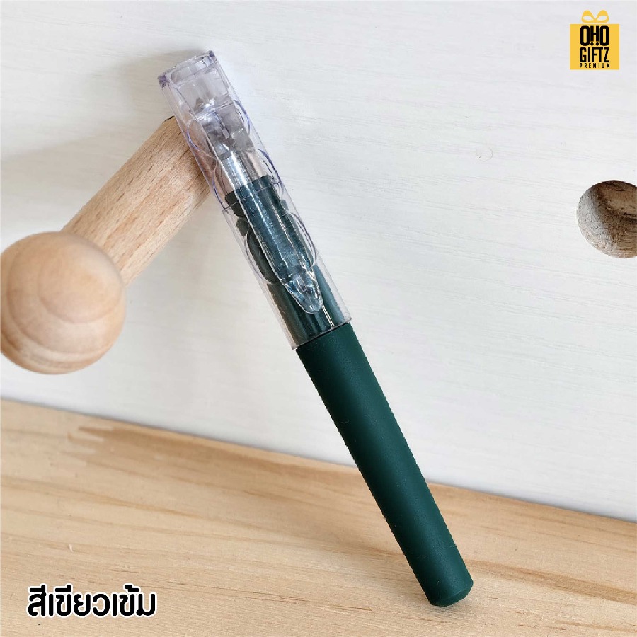 ปากกาเจล มีฝาปิด สกรีนชื่อ สกรีนโลโก้ ทำเป็นของพรีเมี่ยมได้