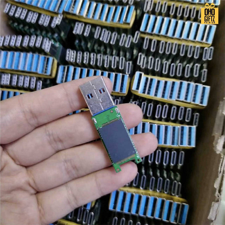 แฟลชไดรฟ์ USB สกรีนได้ไม่จำกัดสี สกรีนชื่อร้าน ทำเป็นของพรีเมี่ยมได้