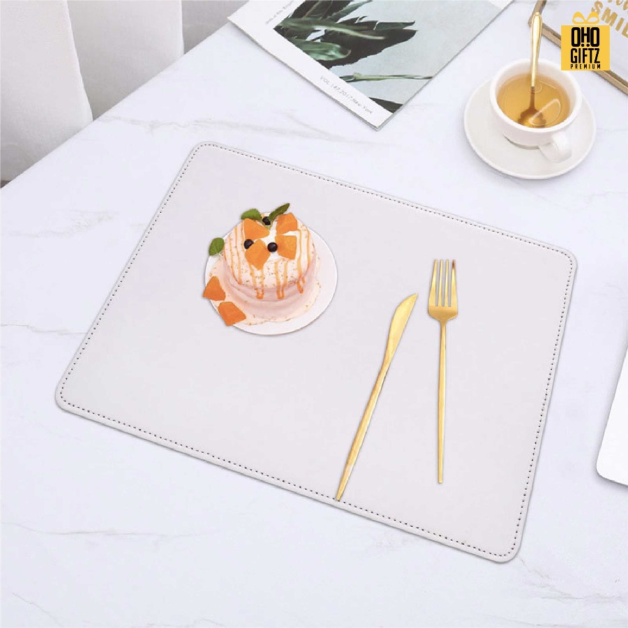 แผ่นรองจานหนัง PU พิมพ์ลายไม่จำกัดสี สกรีนชื่อ ทำเป็นของพรีเมี่ยมได้