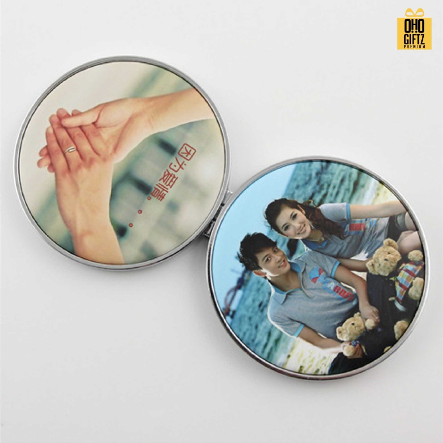 ตลับกระจกขอบโลหะ พิมพ์ไม่จำกัดสี 2 ด้าน สกรีนโลโก้ ทำเป็นของพรีเมี่ยมได้