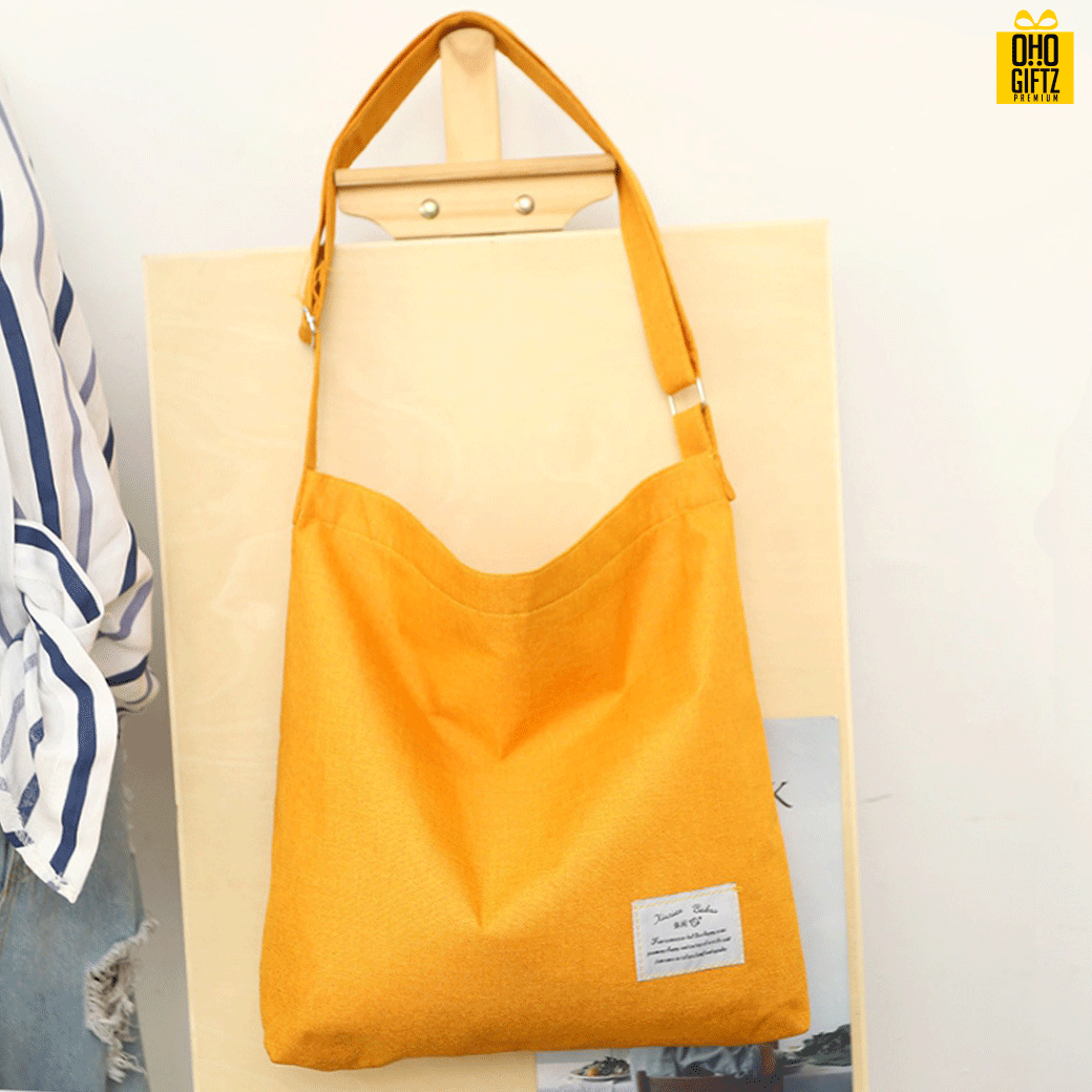 กระเป๋าผ้าสะพายข้าง  สกรีนโลโก้ ทำเป็นของพรีเมี่ยม