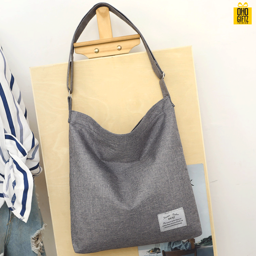 กระเป๋าผ้าสะพายข้าง  สกรีนโลโก้ ทำเป็นของพรีเมี่ยม