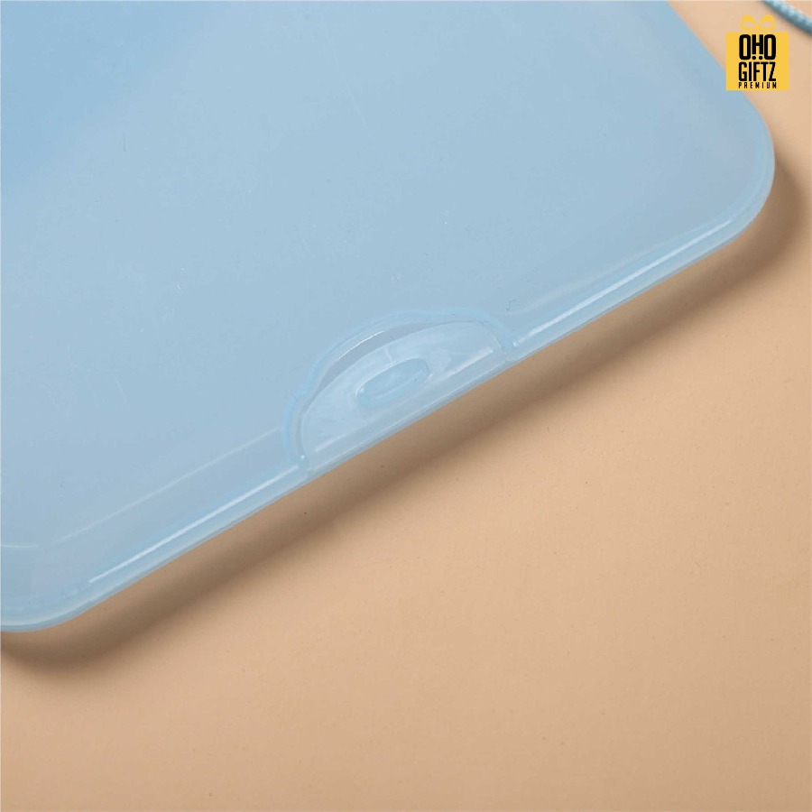 กล่องเก็บหน้ากากอนามัย สกรีนชื่อ สกรีนโลโก้ ทำเป็นของพรีเมี่ยมได้ 