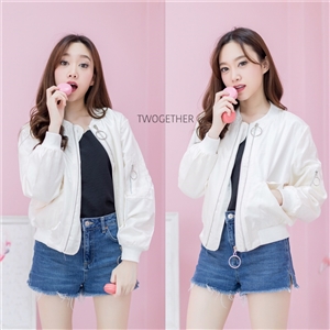 [Korea White Pearl Jecket ]  แจ็คเก็ตสีขาวมุก