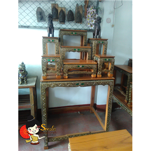โต๊ะหมู่บูชา หมู่ 7 หน้า 7 แบบฐานสูง (สีเนื้อไม้) ทำจากไม้สัก งานแต่งลายเส้นและลงทองแบบงานเก่า