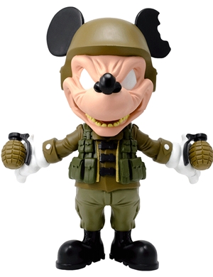 Clogtwo x Mighty Jaxx – War Mouse สินค้าตัวโชว์
