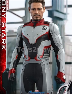 Hot Toys MMS537  scale Tony Stark (Team Suit)