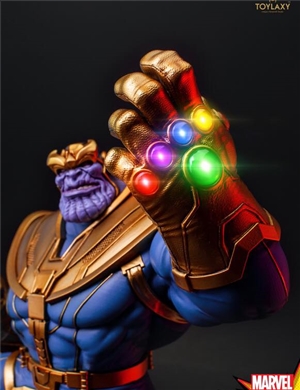 TOYLAXY Thanos Triumph Diorama with LED Infinity Gauntlet