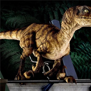 Chronicle Collectibles The Breakout Raptor Statue