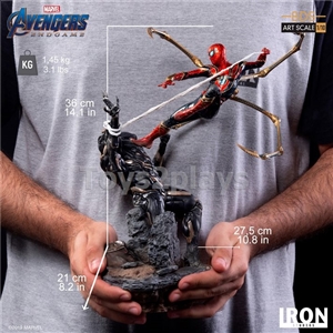 Ironstudio Iron Spider Vs Outrider / สินค้าตัวโชว์