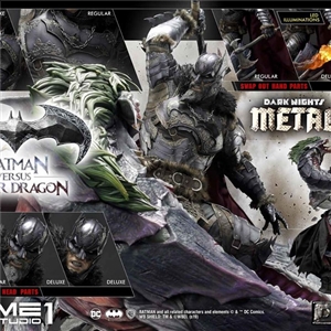 MMDCMT-02DX: Batman vs Joker Dragon (Dark Knight: Metal) Deluxe Ver